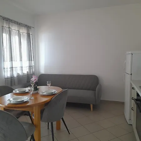 Antea * Starigrad Paklenica